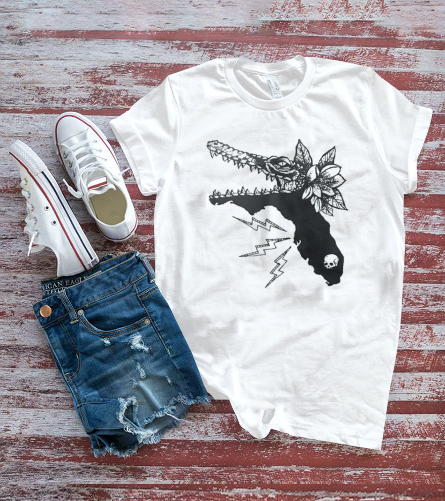 Florida Will Eat You - Alligator Skull Lightning Magnolia Map T-Shirt