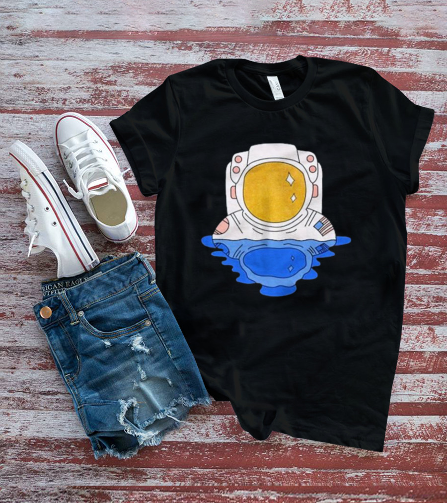 SciShow Buoyancy Lab Astronaut Floating In Water T-Shirt