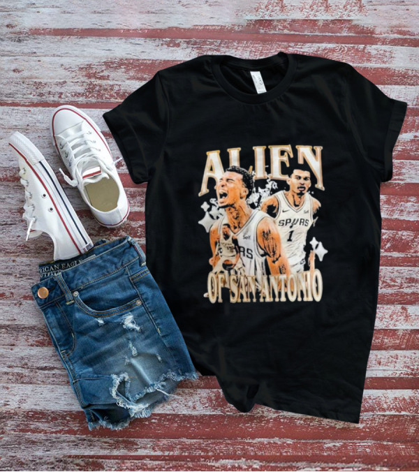 Alien Of San Antonio Spurs Basketball Star T-Shirt