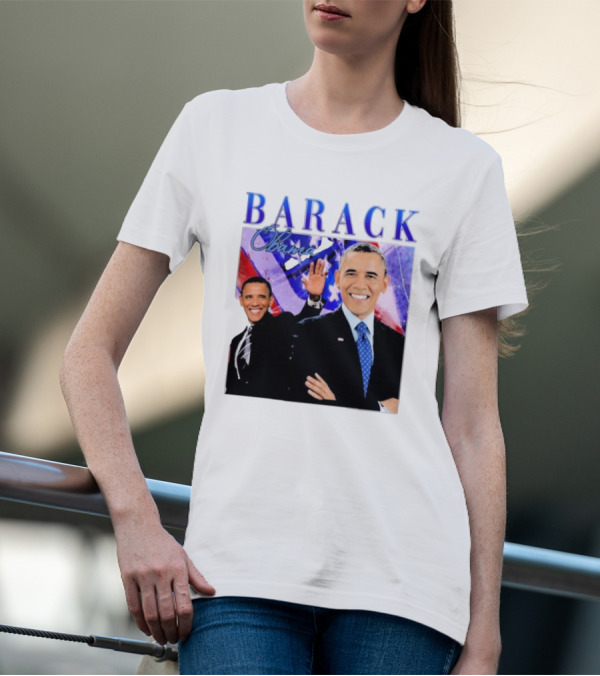 BARACK Obama Smiling Pose With Patriotic Background T-Shirt