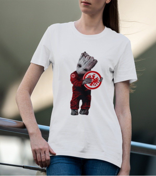 Baby Groot Hugging Eintracht Frankfurt Emblem T-Shirt