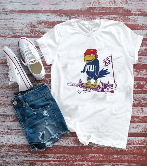 Kansas Jayhawks Vintage Rare Rivalry KU KS Flag T-Shirt
