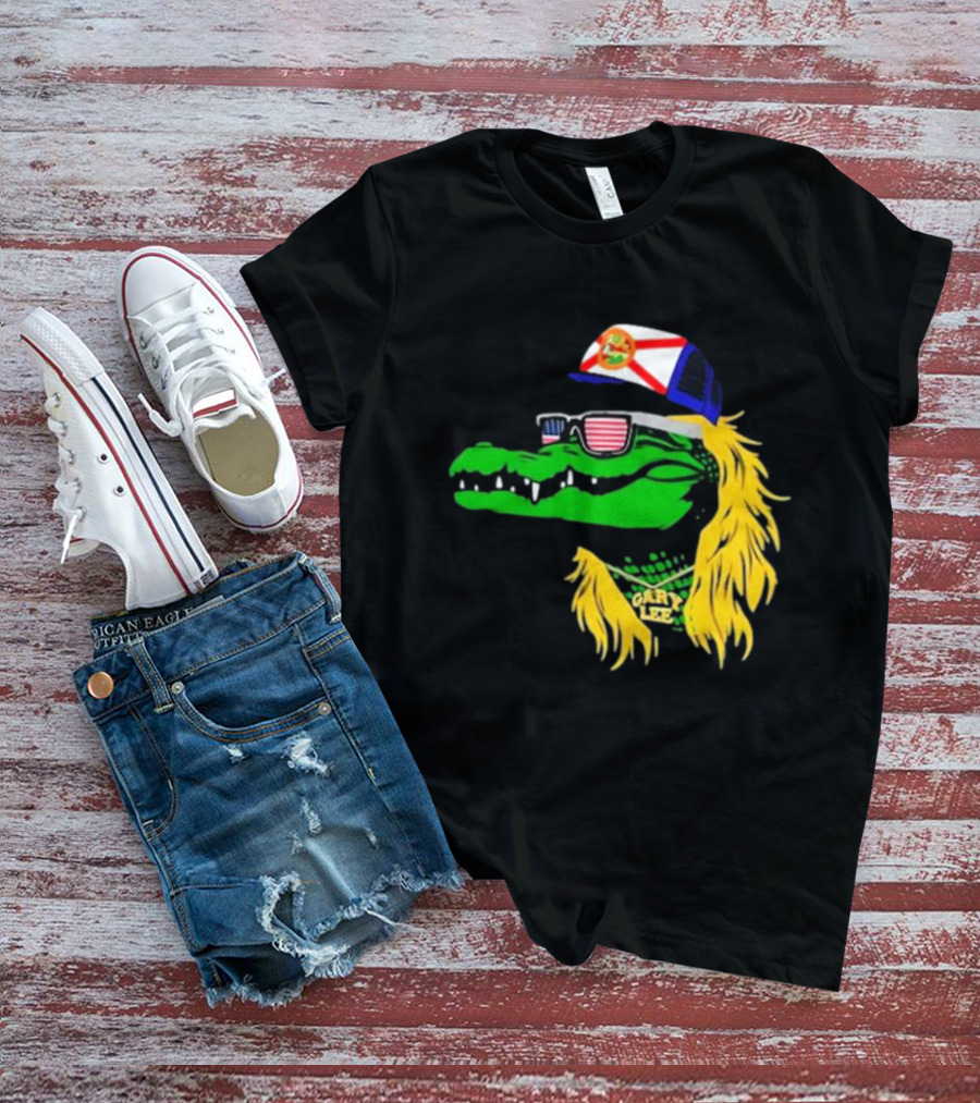 Conservativeant Wearing Gary Lee Gator With Trucker Hat And Sunglasses T-Shirt
