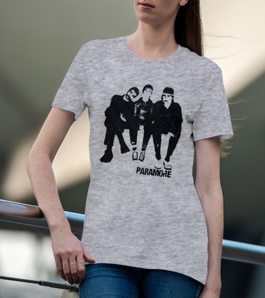 Paramore Music Group Photo Boyfriend Fit Girls T-Shirt