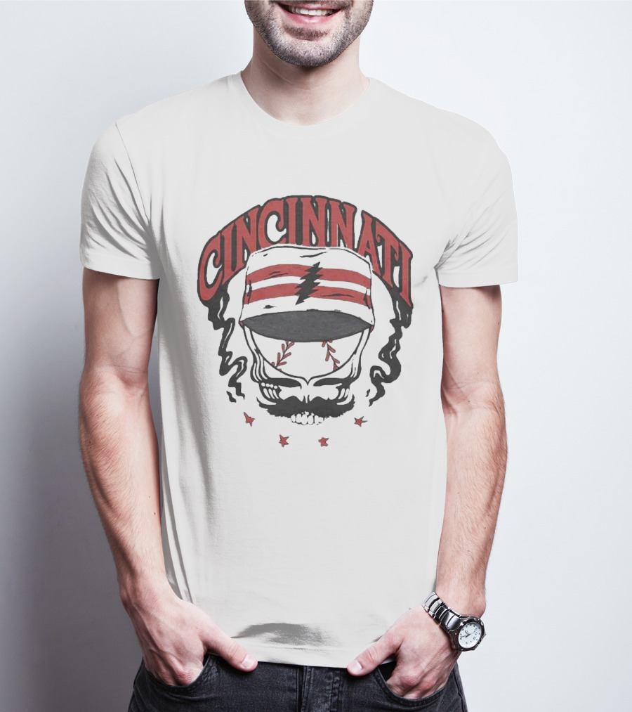 Cincinnati Reds Grateful Dead Skull Collaboration T-Shirt