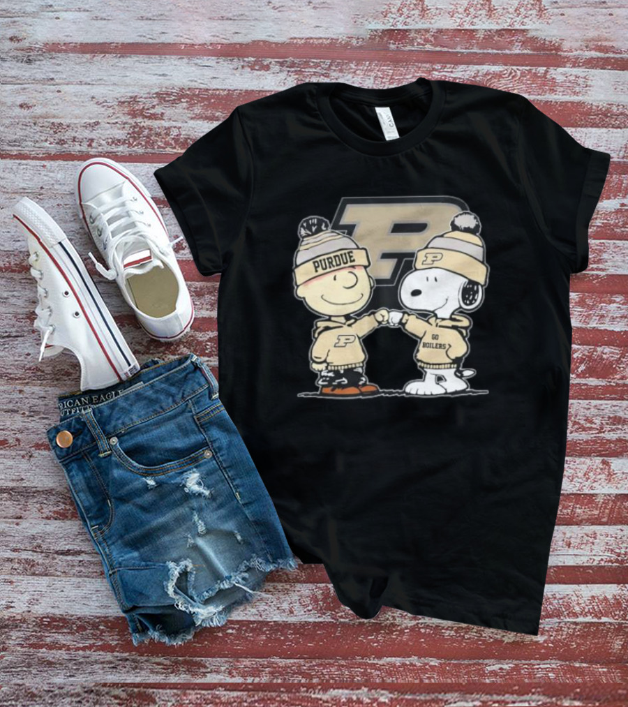Charlie Brown Snoopy Purdue Boilermakers P Go Boilers T-Shirt