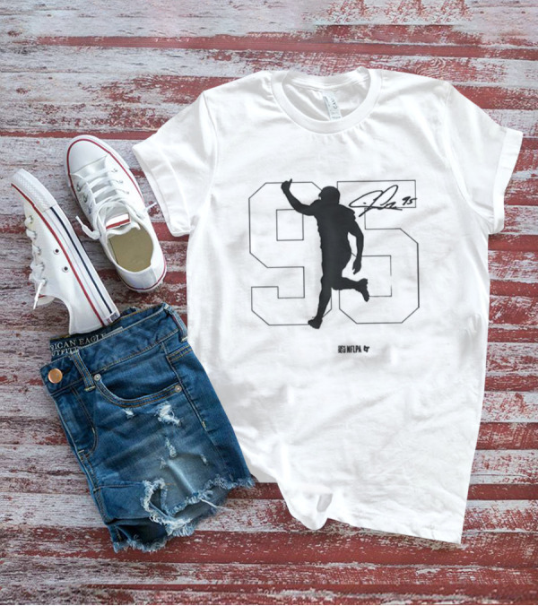 Chris Jones 95 NFLPA Silhouette Signature T-Shirt