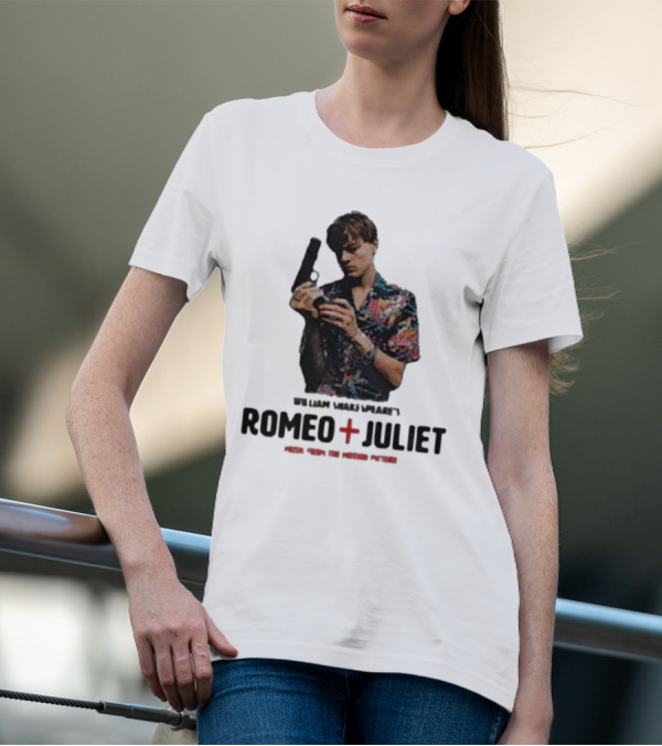 Romeo + Juliet 9Mm 13 Dagger T-Shirt