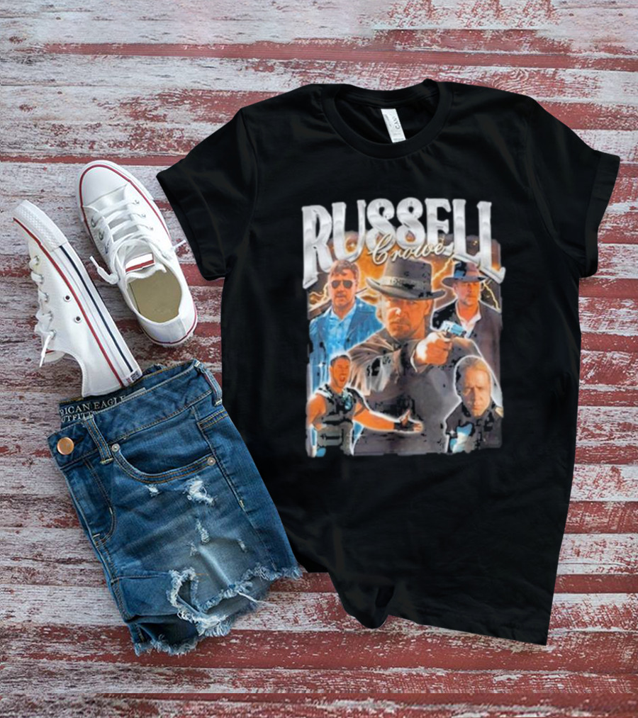Russell Crowe Retro 90s Vintage Movie Collage T-Shirt
