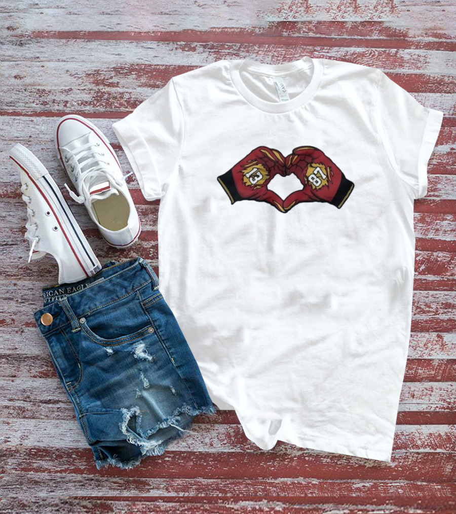 Nazeeh Johnson And Travis Kelce Kansas City Chiefs Heart Hands 13 87 T-Shirt