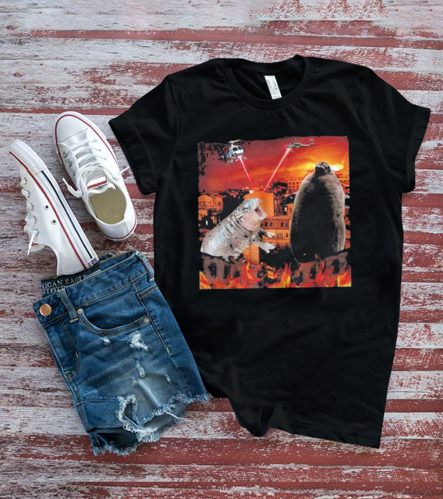 Moo Deng Pesto Helicopter Laser Battle Destroy City Fire Scene T-Shirt