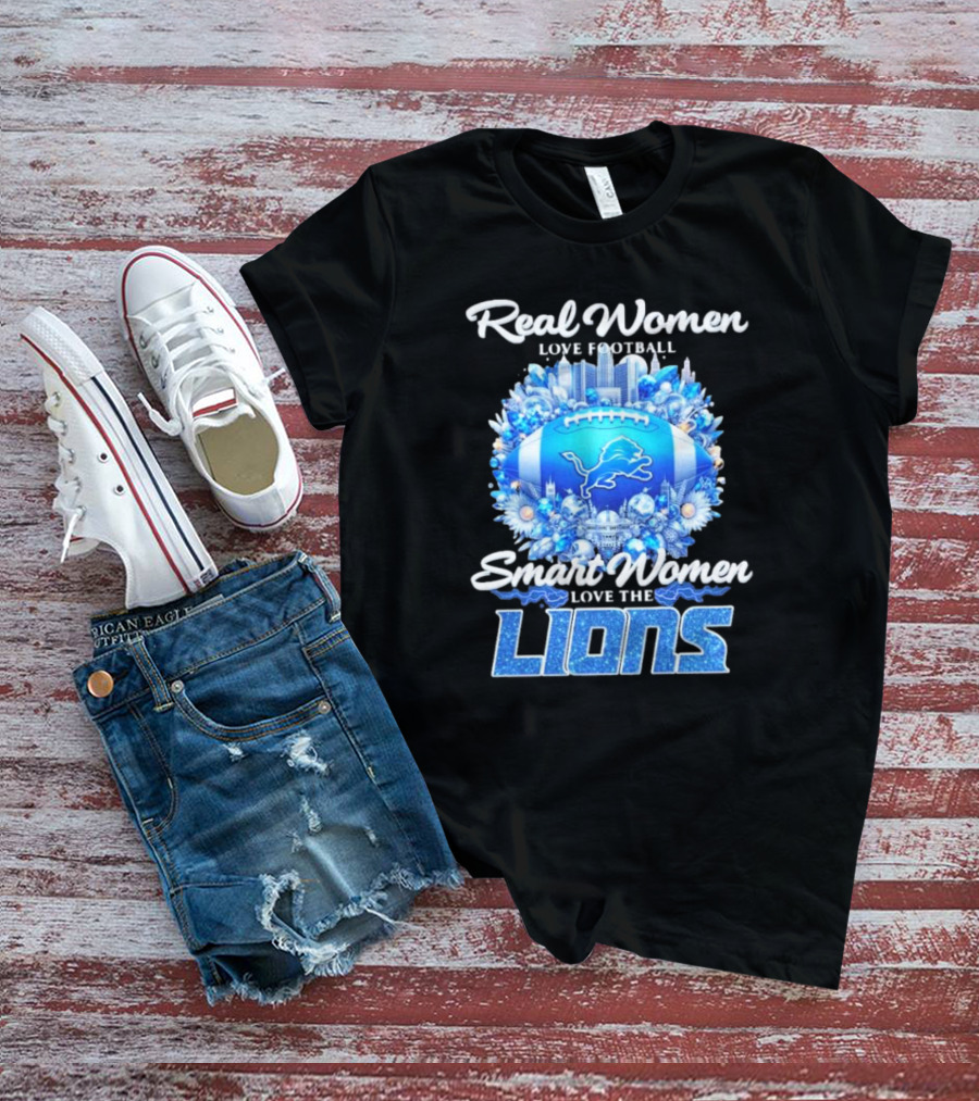 Real Women Love Football Smart Women Love The Lions Detroit Vintage Diamonds T-Shirt