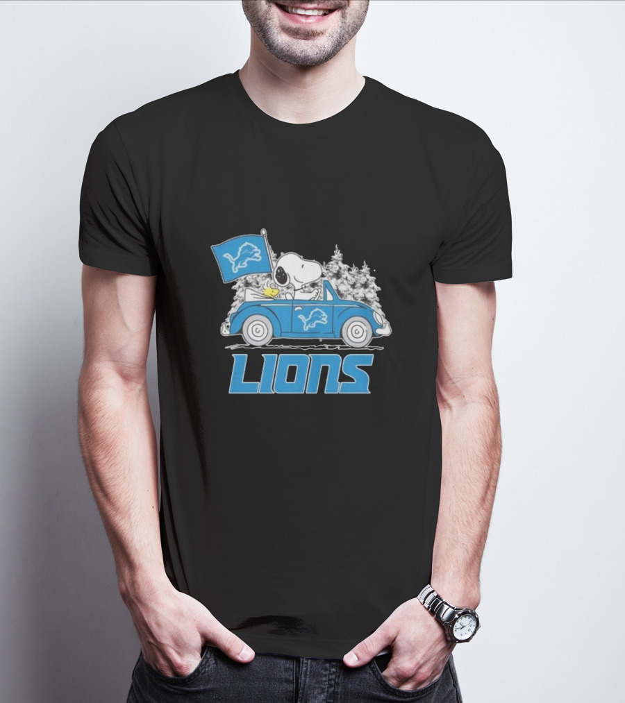 Detroit Lions Snoopy Peanuts Car Christmas Sports T-Shirt