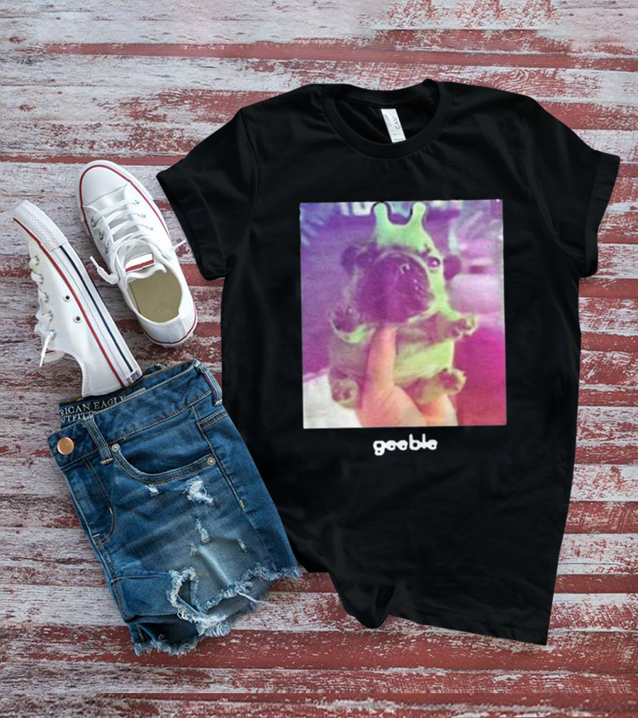 Pibble Palace Geeble Pug Crown T-Shirt