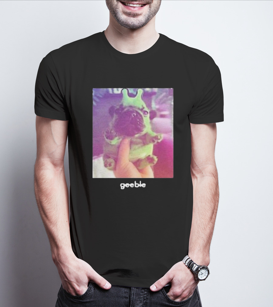 Pibble Palace Geeble Pug Crown T-Shirt