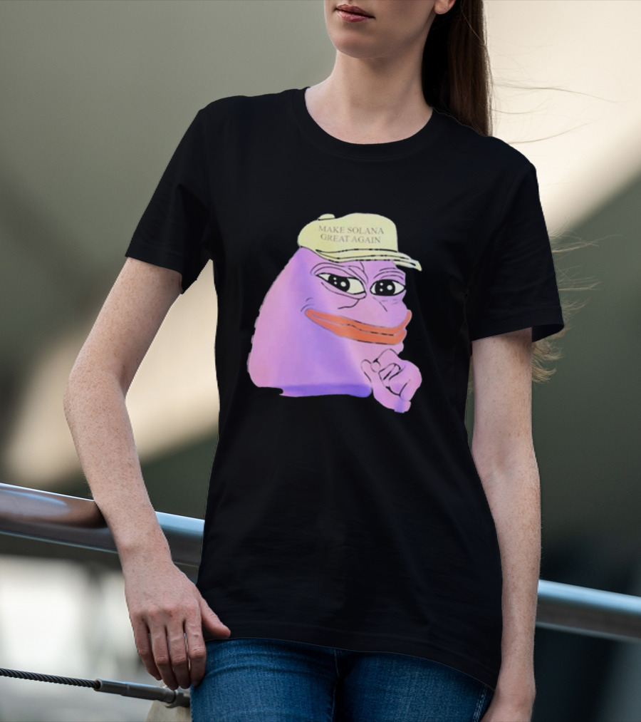 Purple Pepe Make Solana Great Again Hat T-Shirt