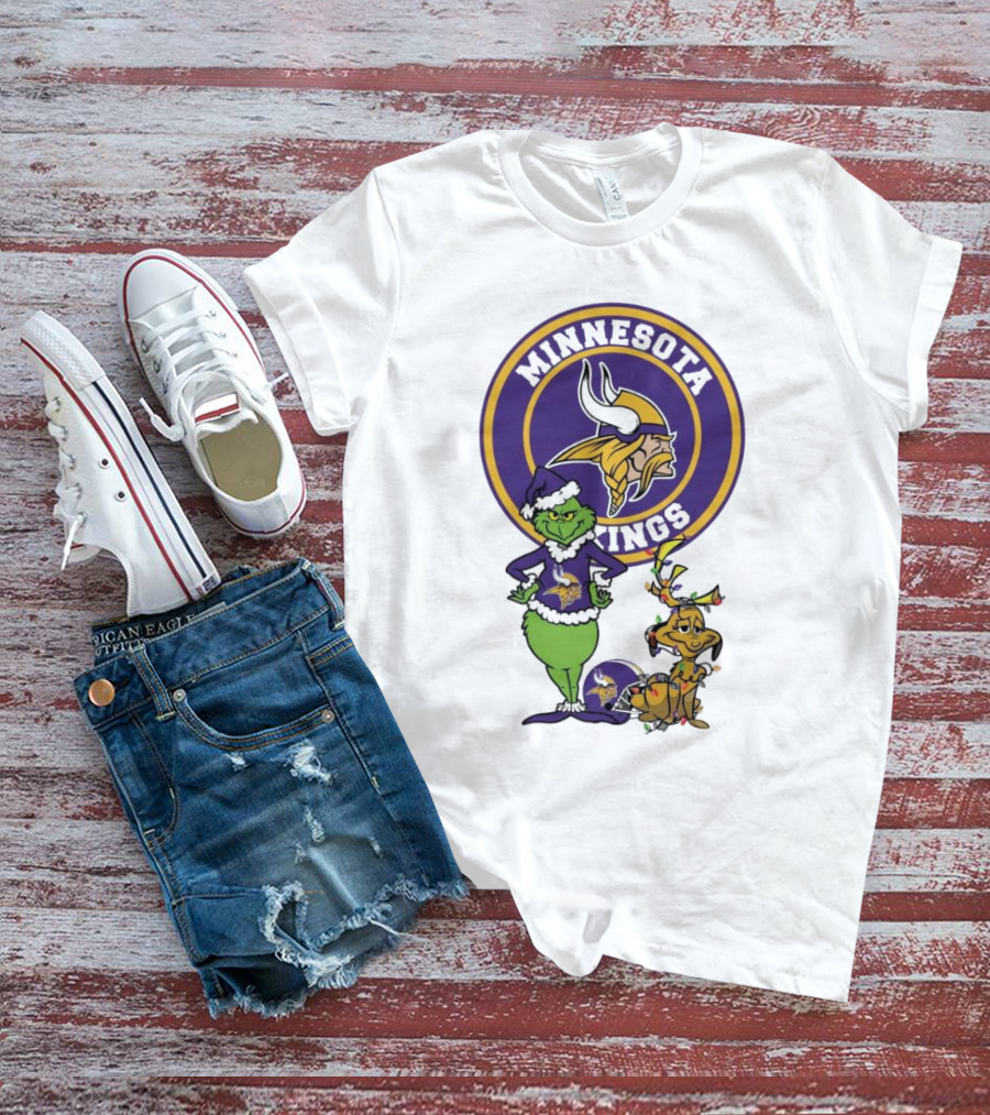 Minnesota Vikings Grinch And Max Merry Christmas T-Shirt