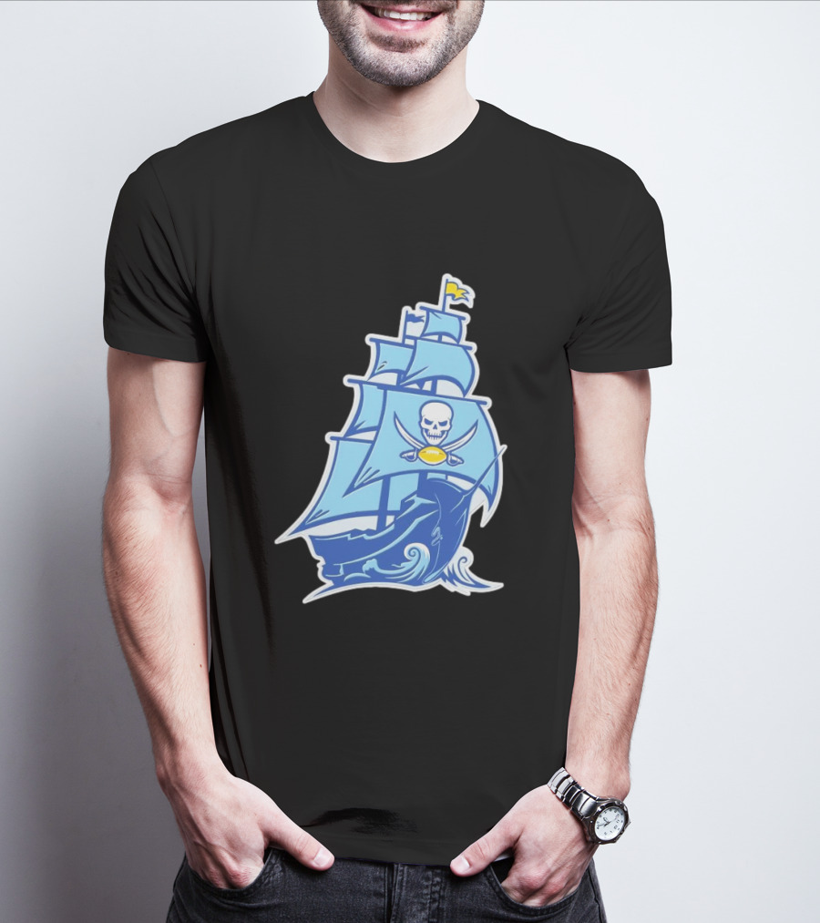 Tampa Bay Buccaneers Rays Ship Skull NFL MLB Mashup T-Shirt