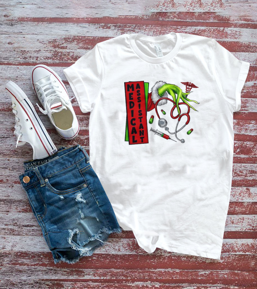 Medical Assistant Grinch Hand Stethoscope Christmas T-Shirt