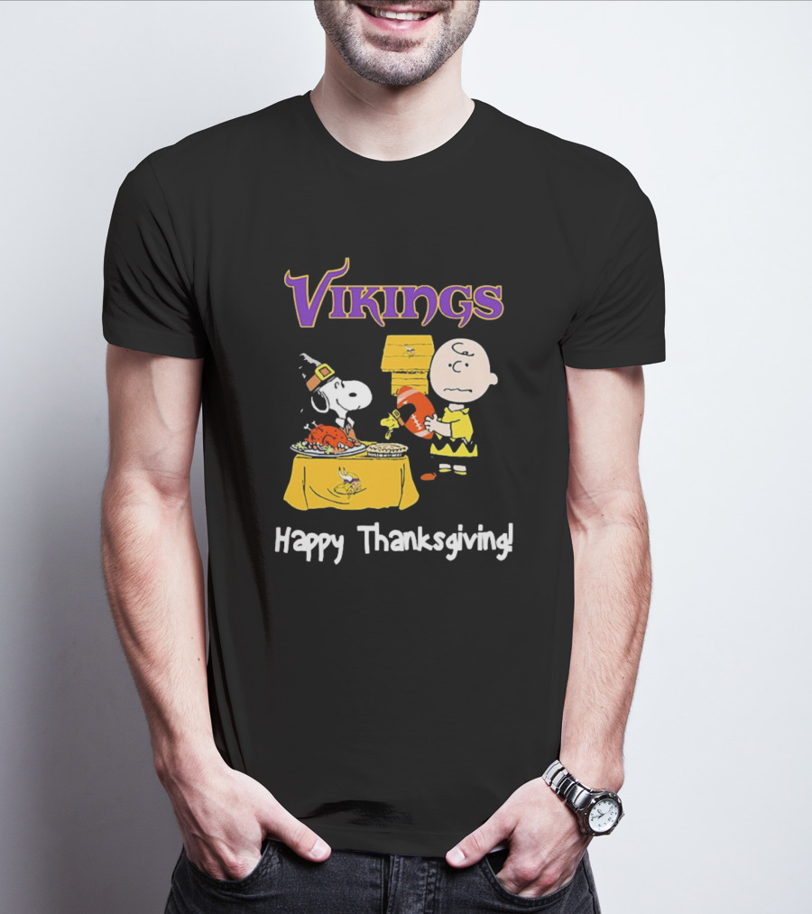 Peanuts Minnesota Vikings NFL Football Snoopy Charlie Brown Happy Thanksgiving T-Shirt