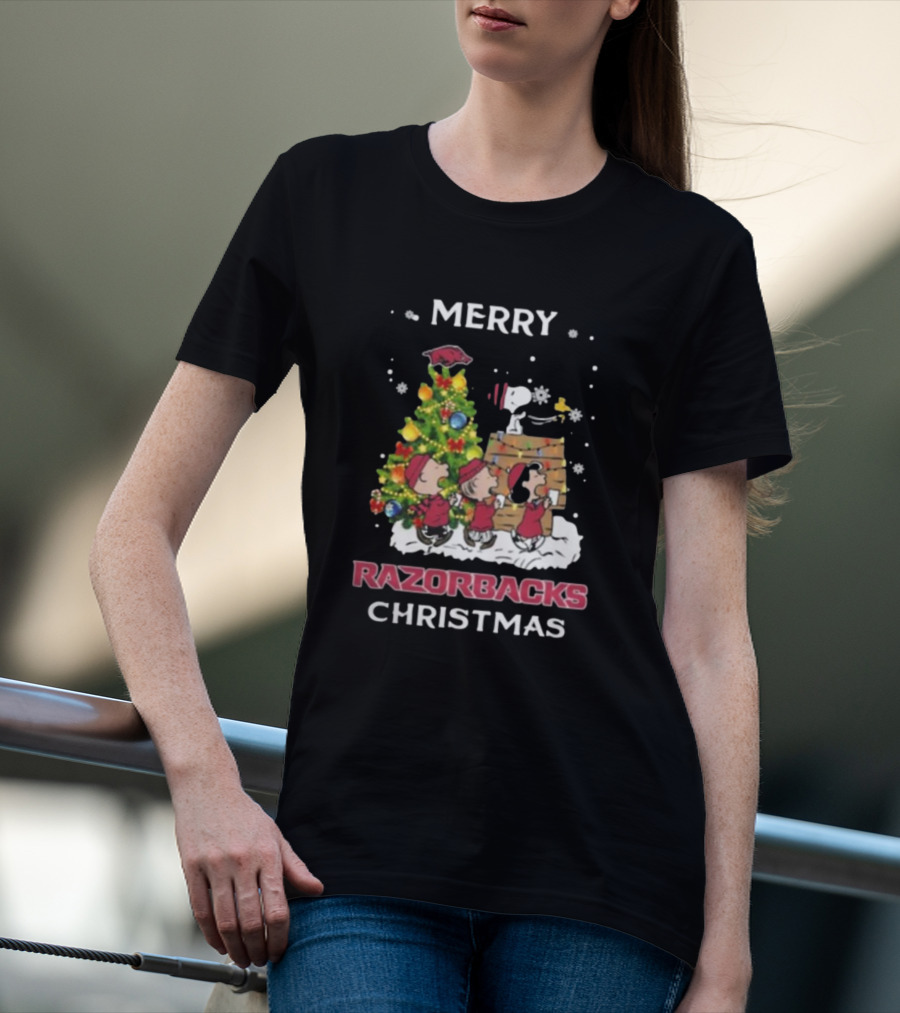 Merry Razorbacks Christmas Arkansas Snoopy And Friends T-Shirt