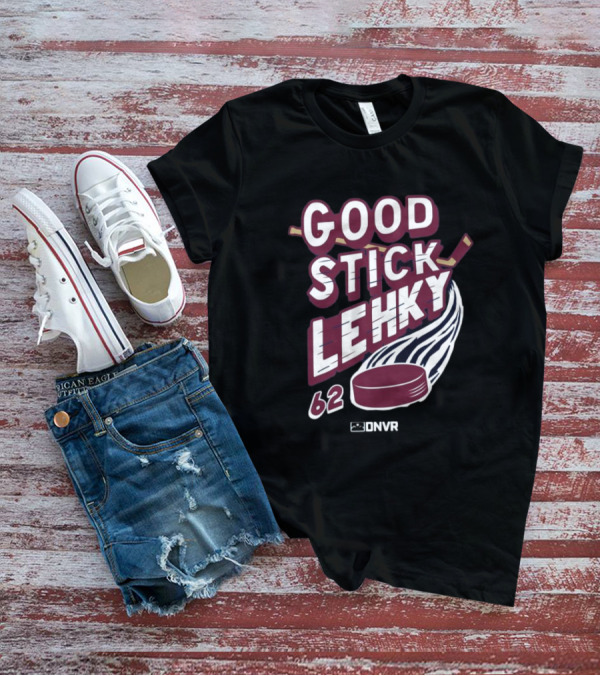DNVR Good Stick Lehky 62 Hockey Puck And Stick T-Shirt