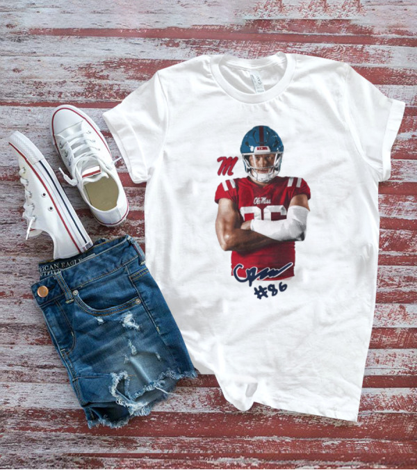 Caden Prieskorn Ole Miss Rebels #86 Signature Portrait M T-Shirt
