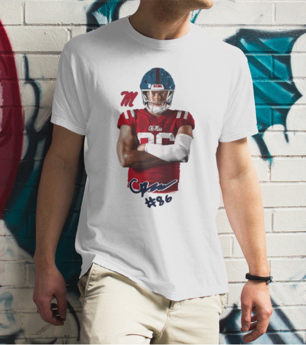 Caden Prieskorn Ole Miss Rebels #86 Signature Portrait M T-Shirt