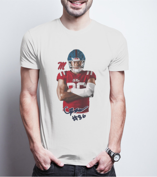Caden Prieskorn Ole Miss Rebels #86 Signature Portrait M T-Shirt