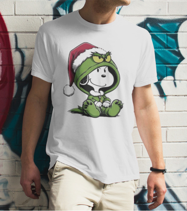 Snoopy In Grinch Costume Christmas Holiday T-Shirt