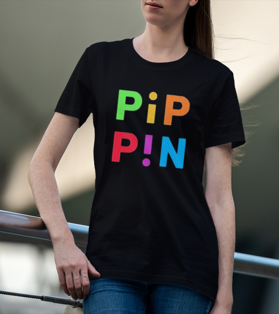 Ronscompvids Macintosh Librarian PiP PiN T-Shirt