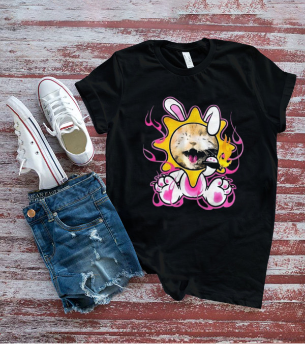 Praiseche Cat Sunburst Bunny Ears Pink Flames T-Shirt