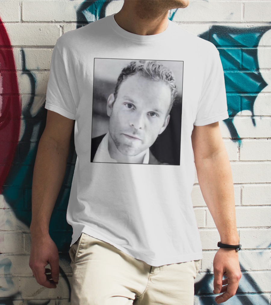 Jonathan Bailey Norbert Leo Butz Face Image T-Shirt