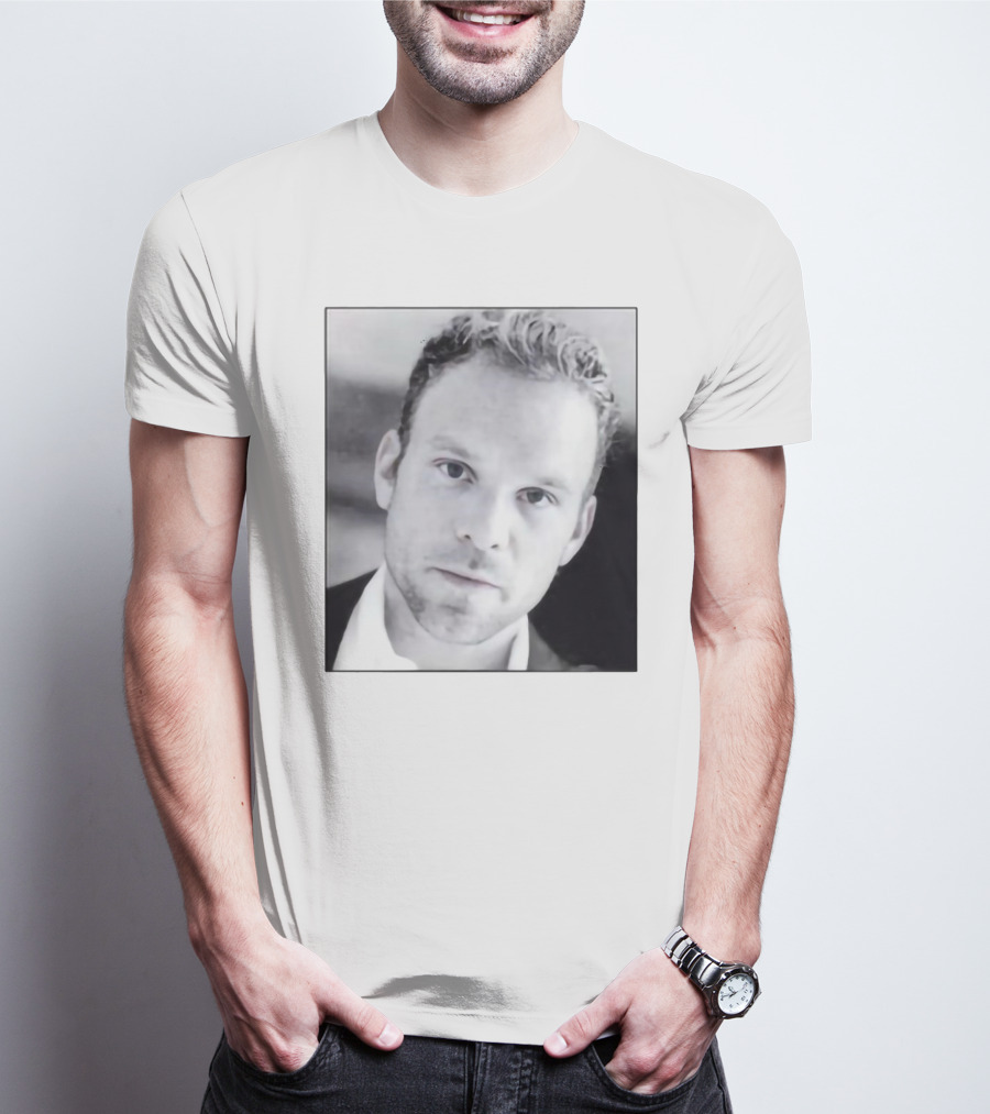 Jonathan Bailey Norbert Leo Butz Face Image T-Shirt