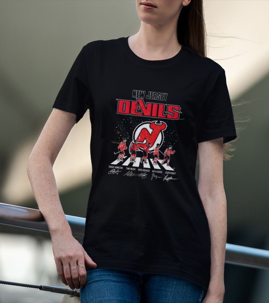 New Jersey Devils Dougie Hamilton Timo Meier Nico Hischier Jack Hughes Jesper Bratt Walking Signatures T-Shirt