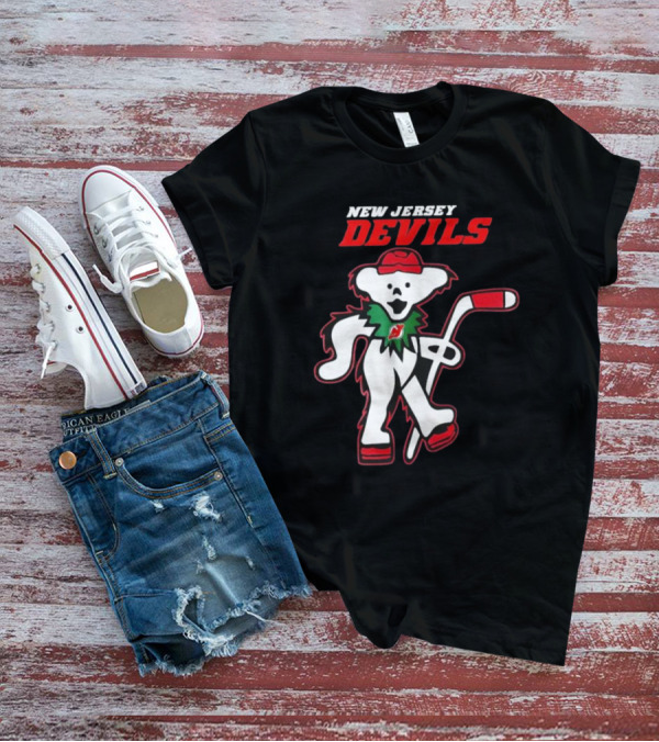 New Jersey Devils Hockey Grateful Dead Bear T-Shirt