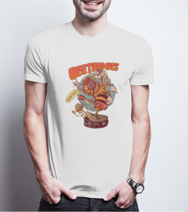 Beetronics Tuna Fuzz Rocking Bee On Amplifier T-Shirt