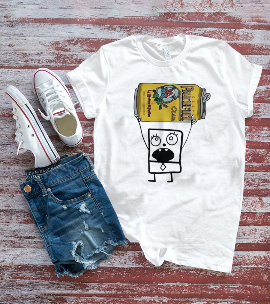 Doodlebob Holding Pacifico Clara La Cerveza Del Pacifico Beer Can T-Shirt
