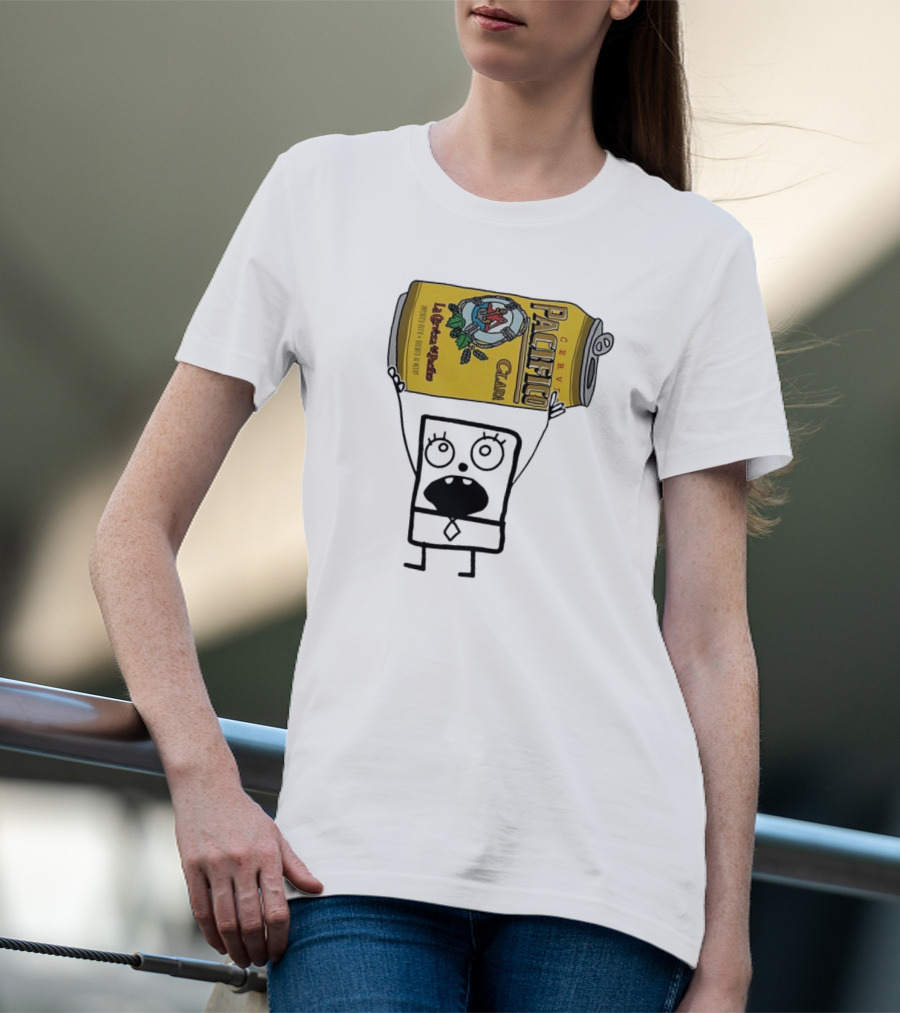 Doodlebob Holding Pacifico Clara La Cerveza Del Pacifico Beer Can T-Shirt