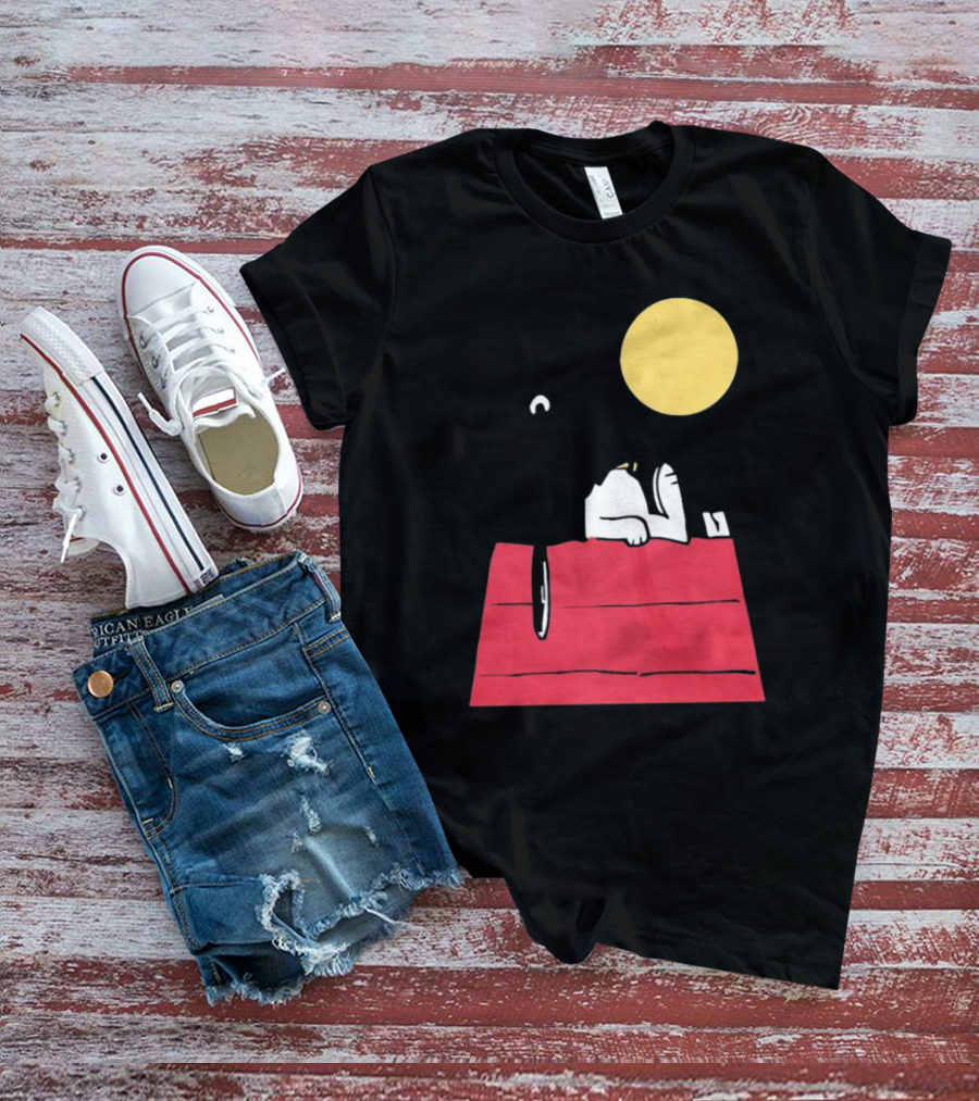 Snoopy Solar Eclipse Peanuts Doghouse Moon Charlie Brown T-Shirt
