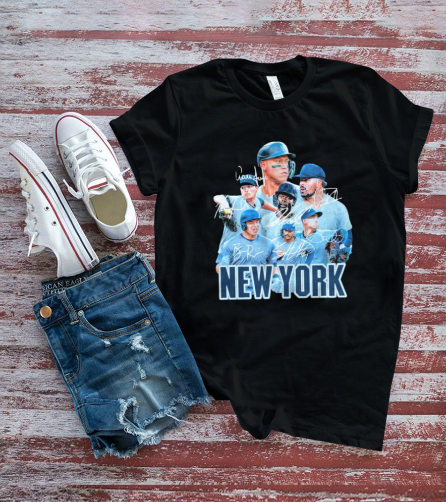 New York Yankees MLB Players Series Signatures Team Portrait T-Shirt