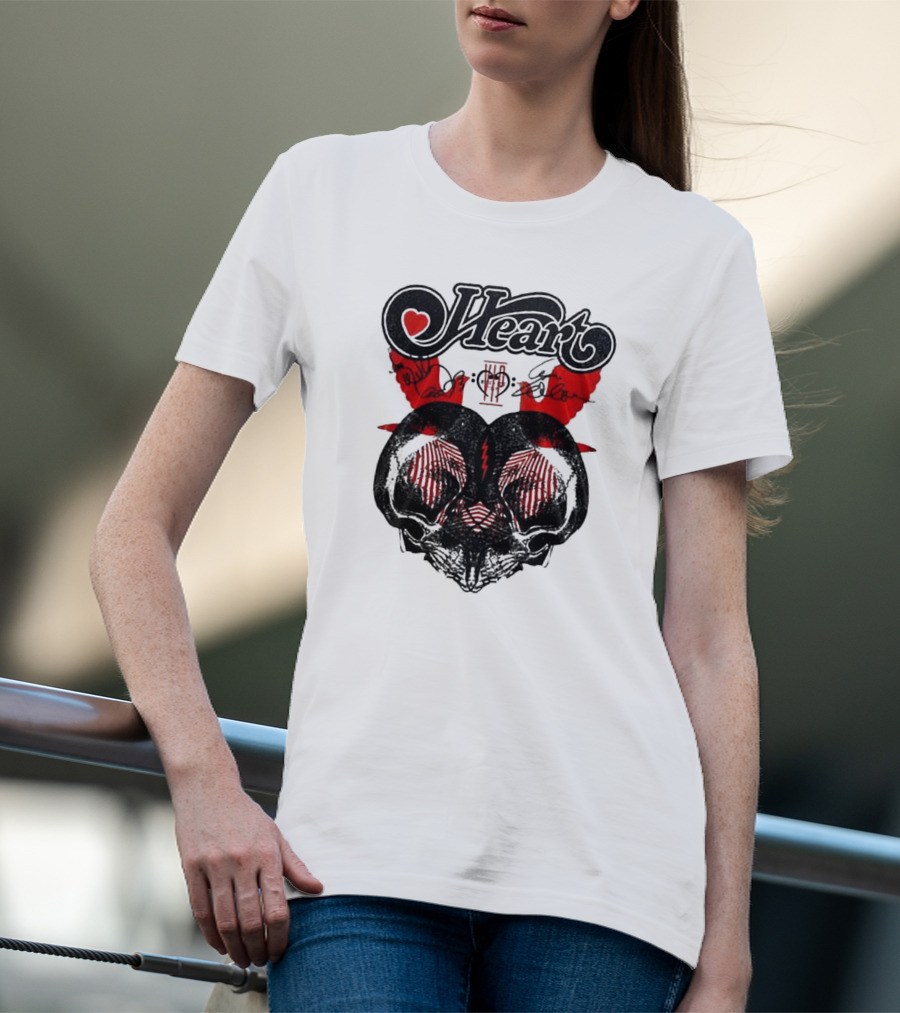Heart Royal Flush Tour 2025 Playing Card Motif With Heart And Lightning Bolt T-Shirt