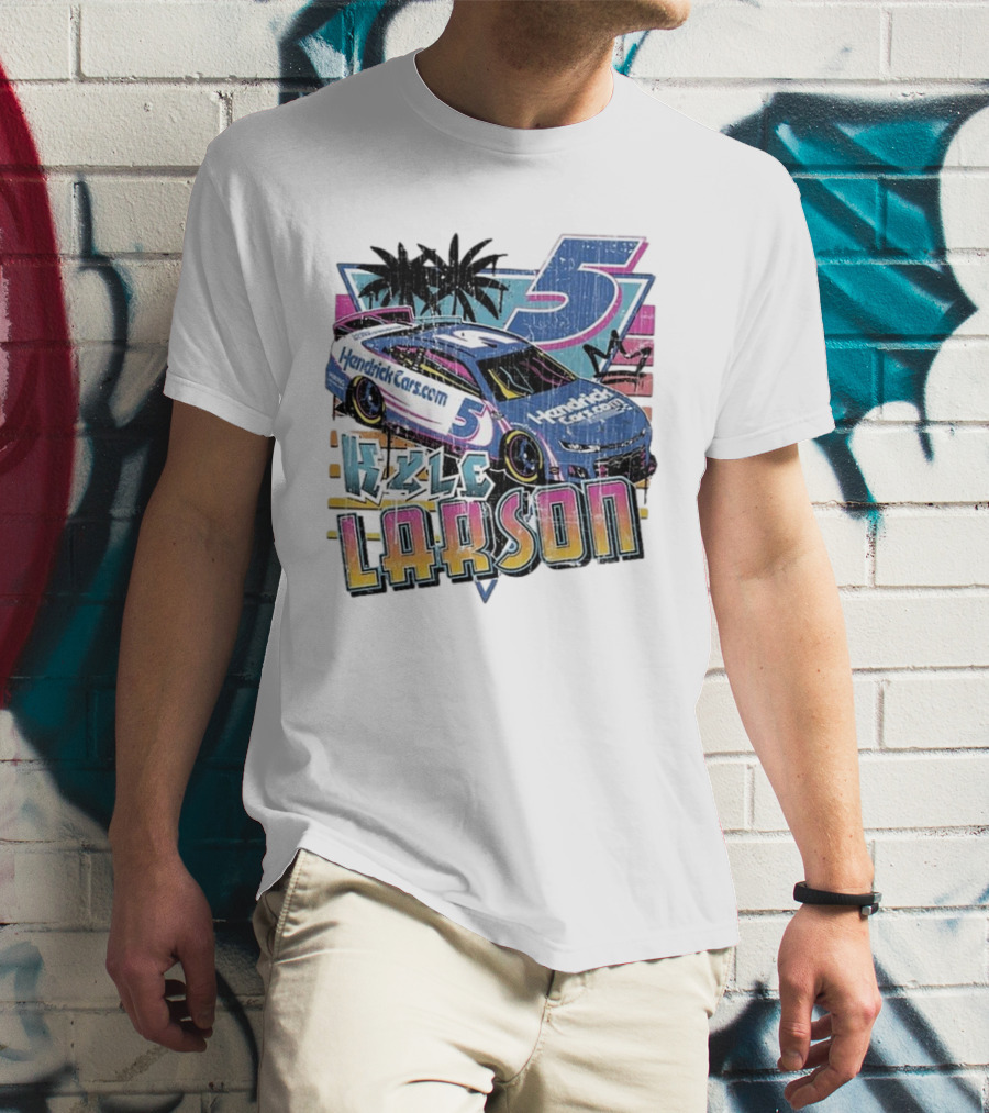 Kyle Larson Hendrickcars.com Racing Car Palm Trees Sunset Retro Style T-Shirt