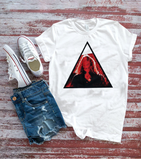Manipulator 10 Year Anniversary Red Triangle Hair Face T-Shirt