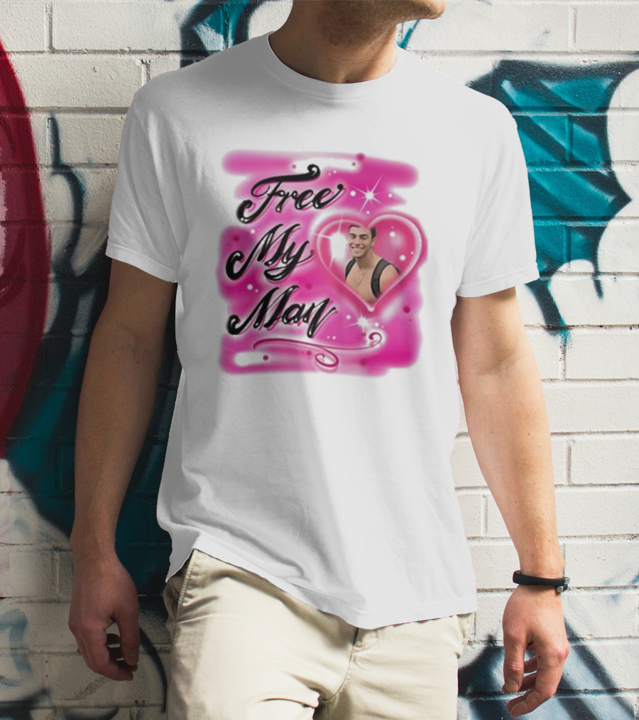 Free My Man Luigi Mangione Heart Pink Background T-Shirt