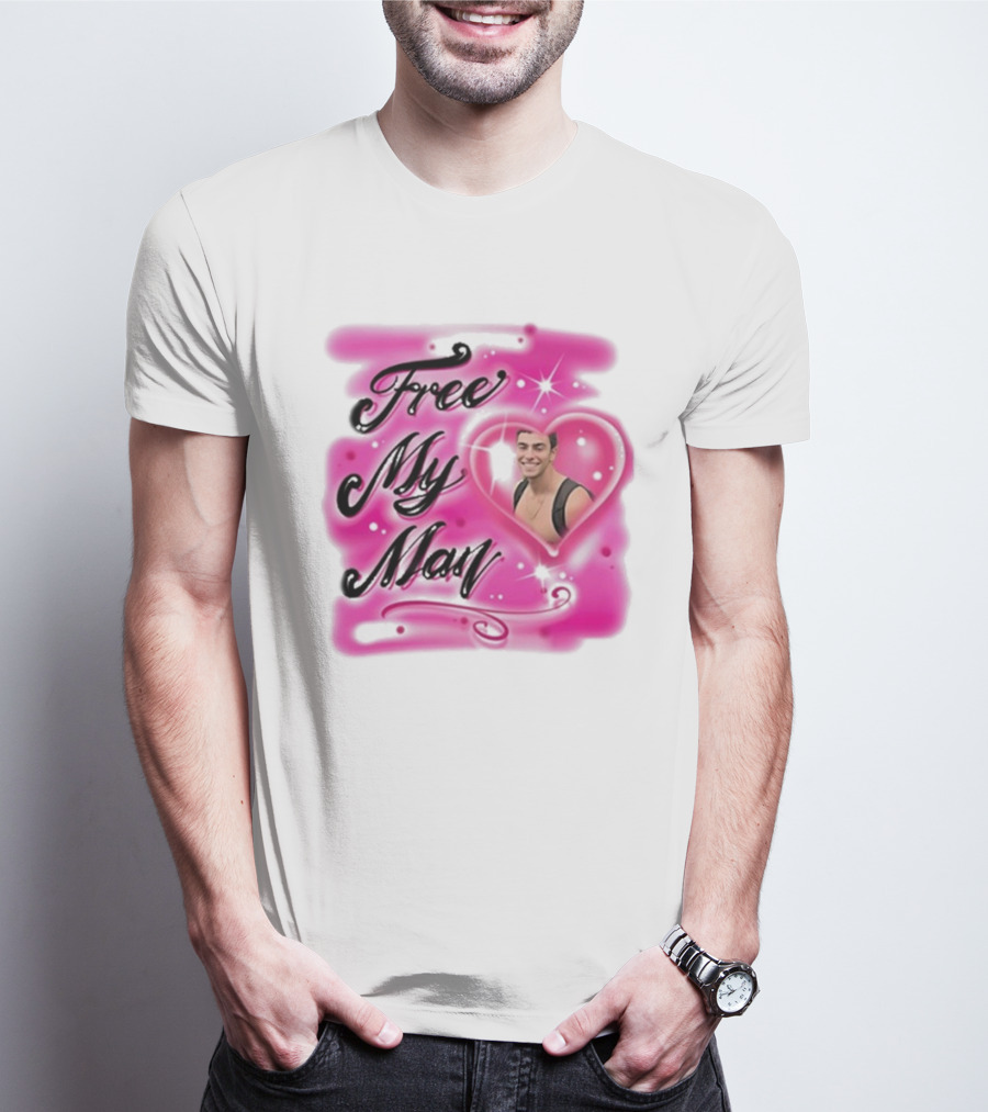 Free My Man Luigi Mangione Heart Pink Background T-Shirt