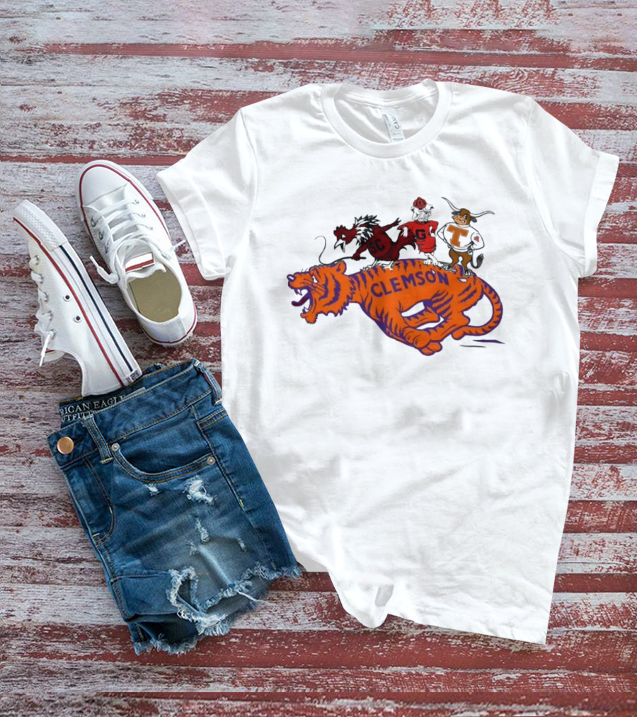 SEC Clemson Tigers South Carolina Gamecocks Georgia Bulldogs Tennessee Vols Mascot T-Shirt