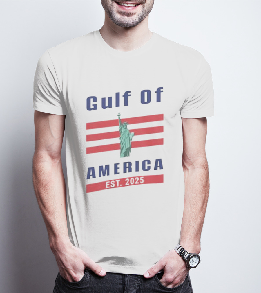 Gulf Of America Statue Of Liberty Est 2025 T-Shirt