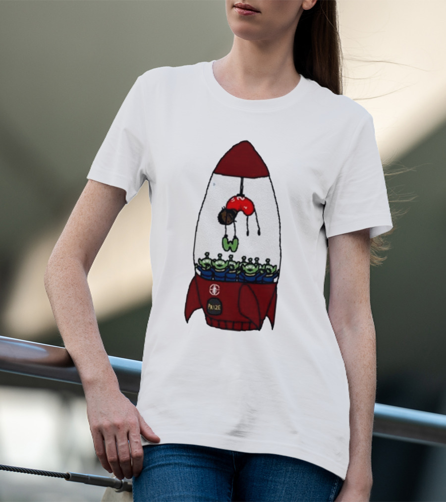 Kawhi Leonard Claw Dunk Rocket And Aliens Clippers T-Shirt