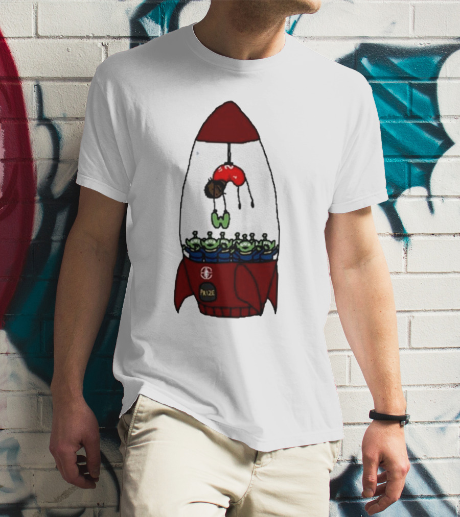 Kawhi Leonard Claw Dunk Rocket And Aliens Clippers T-Shirt
